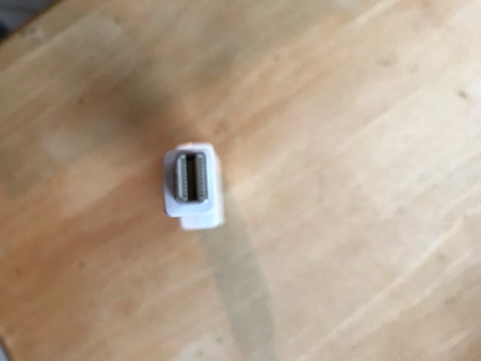 cables to go 54162 mini displayPort M to DVI dongle Mac compatible - Image 4 of 4