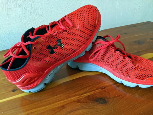 under armour men's spine turf baseball shoe