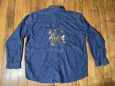 Vintage Tigger Denim Shirt Disney Store Button Up Embroidered Size L