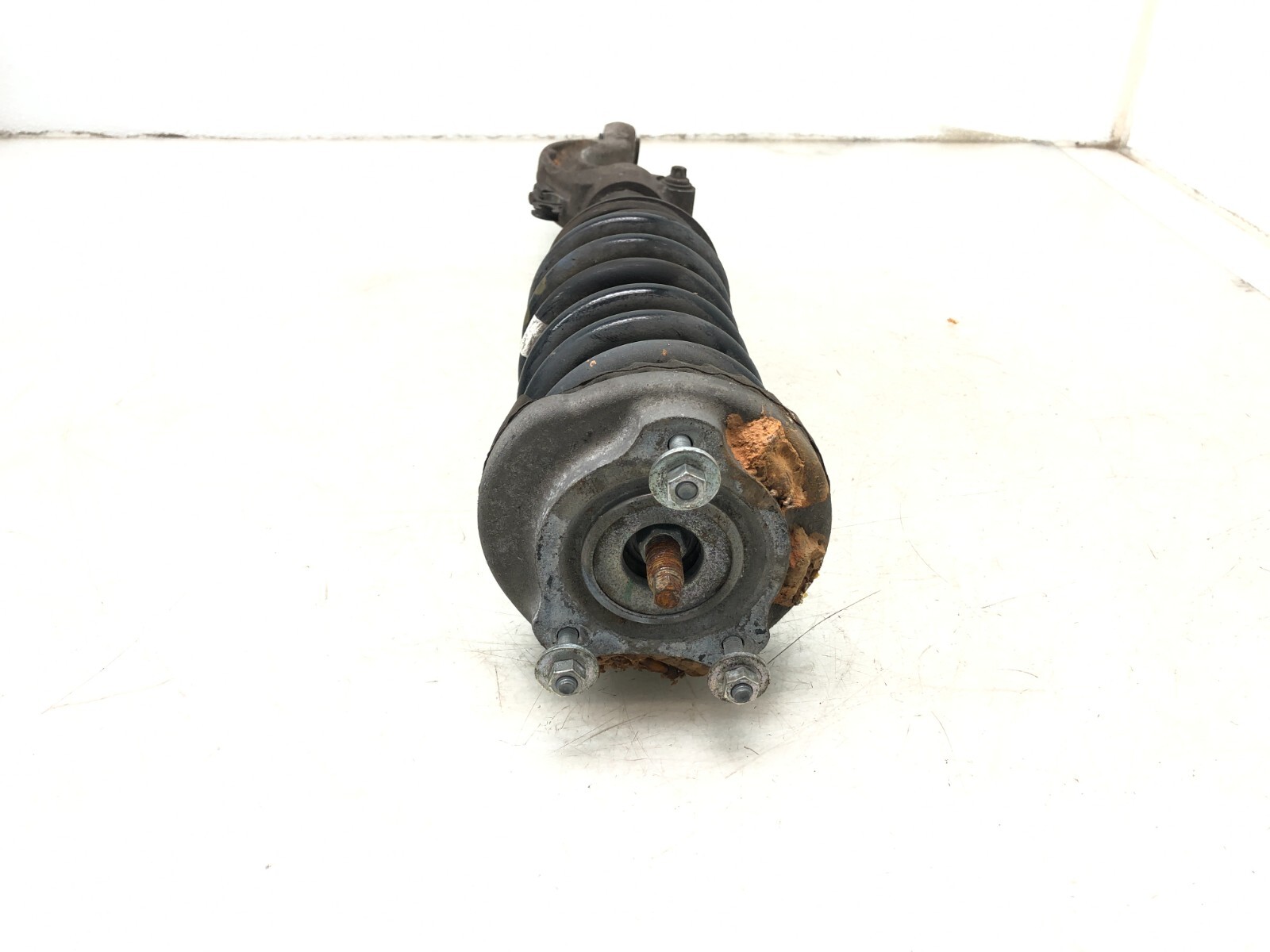 2014-2019 MASERATI GHIBLI SQ4 AWD LEFT DRIVER FRONT SHOCK ABSORBER STRUT OEM.