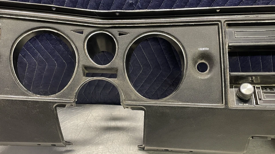 1969 Chevy Chevelle El Camino Cluster Bezel Dash Trim W/Radio OEM Foto 4 de 4