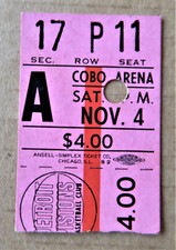 Detroit Pistons vs Baltimore Bullets Ticket stub Nov 04, 1972 - COBO Arena !