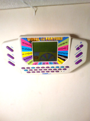 Tested Vintage 1995 Wheel of Fortune Hand Held Game Tiger Electronics Cartridge