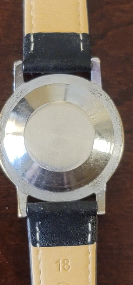 Reloj mecánico para hombre Zim (Pobeda) URSS cara dorada Foto 4 de 4