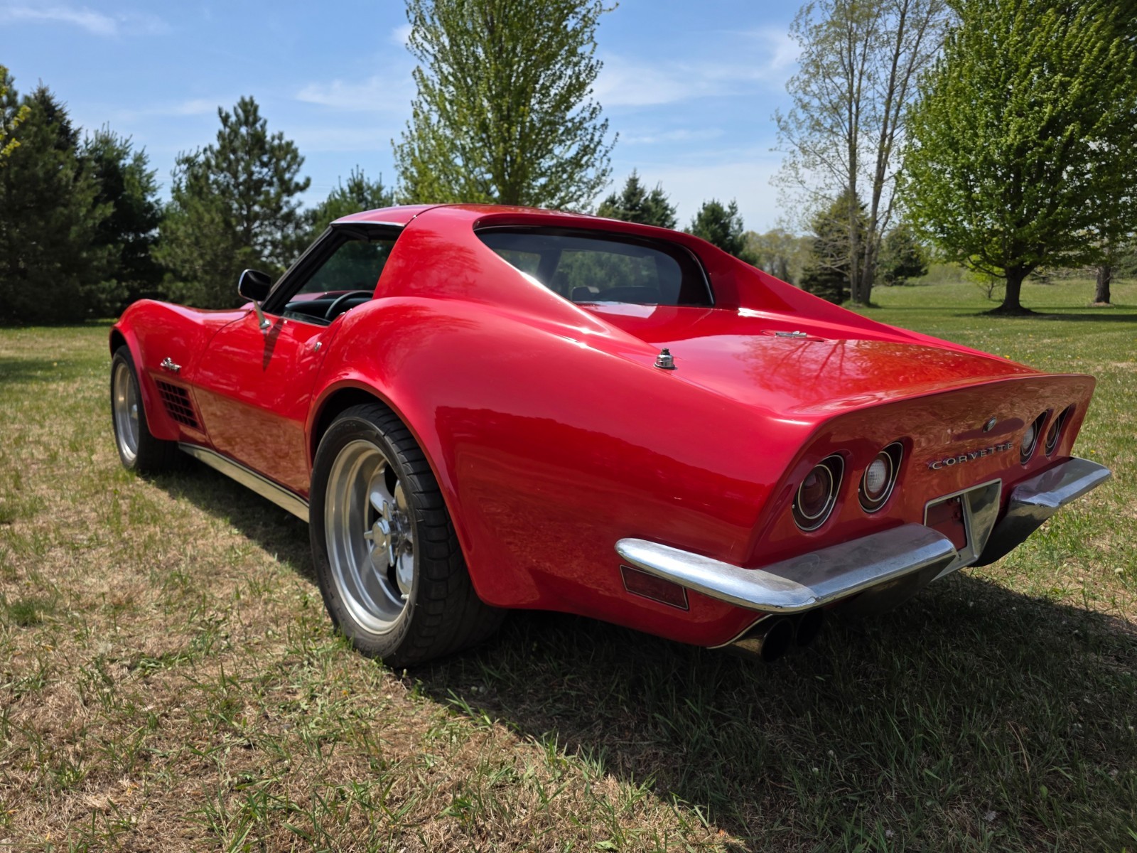 1972 Red Chevrolet Corvette   | C3 Corvette Photo 7