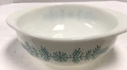 Vintage PYREX 1.5 Quart Frost Garland #023 Bowl Christmas Snowflake Pattern