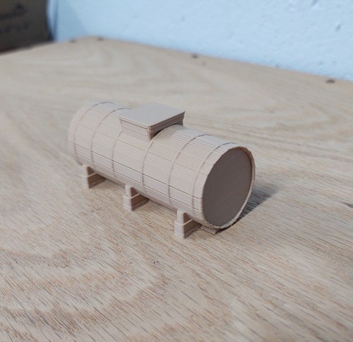 On30/On18 Scale 10.5ft WOOD TANK. For use w/ flats or underframes. NEW! - Picture 3 of 3