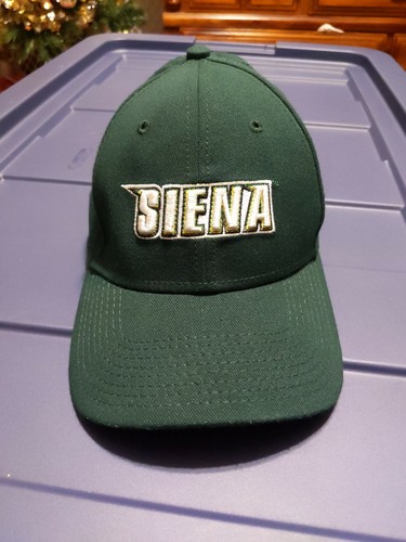 Green Siena Saints men's basketball 