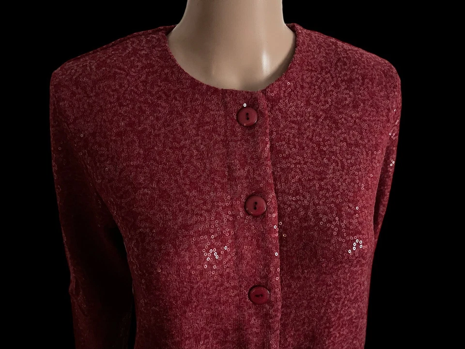 NUEVO Suéter Cárdigan Joan Rivers Para Mujer Pequeño Rojo Lentejuelas Abotonadas Año Nuevo Foto 2 de 4