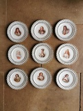 9 assiettes à dessert Doré