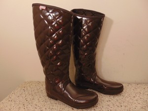 brown hunter boots