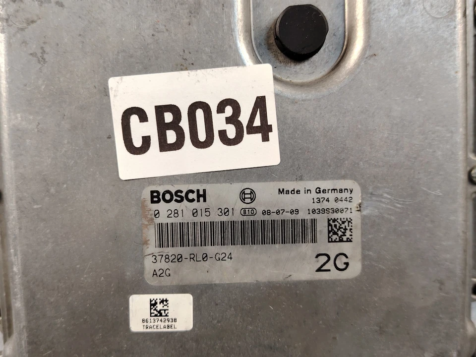 HONDA ACCORD VIII MK8 2.2 i-DTEC 110KW ENGINE CONTROL MODULE UNIT ECU 0281015301 - Image 3 of 4