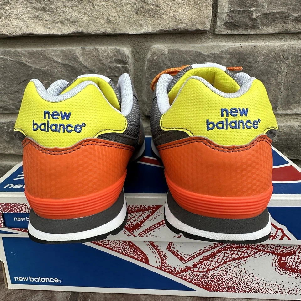 Talla 7 - NEW BALANCE 574 Grandes Niños Jóvenes Zapatos Atléticos Tenis Gris Naranja Foto 3 de 4