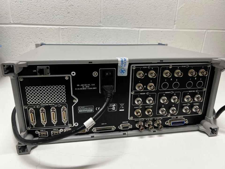 Rohde & Schwarz AMU 200A Baseband Signal Generator and Fading Simulator - Image 4 of 4
