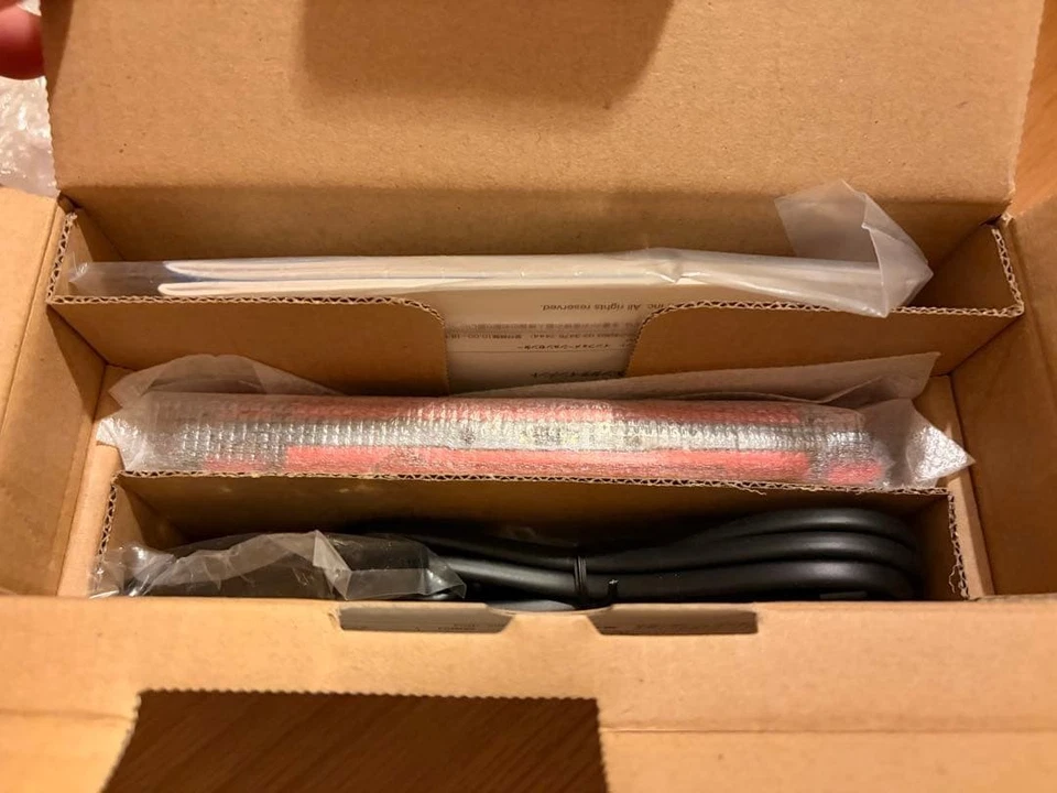 NEW Sony PSP-3000 Radiant Red Console Boxed Unused - Image 3 of 4