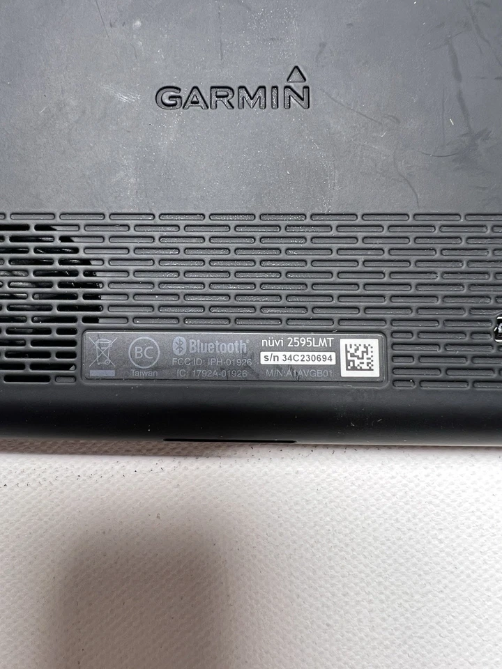 GARMIN nuvi 2595LMT 5" Screen GPS Navigation Touch Screen Bluetooth - Image 3 of 3