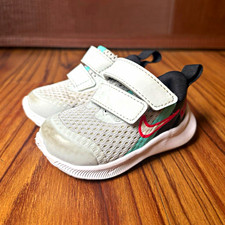 Nike Unisex Baby/Toddler Size 2 Gray Mesh Low Top Hook Loop Sneakers