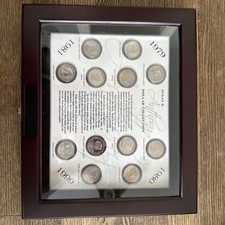 1979,1980,1981&1999 Susan B. Anthony Dollar Collection Glass And Wooden Display