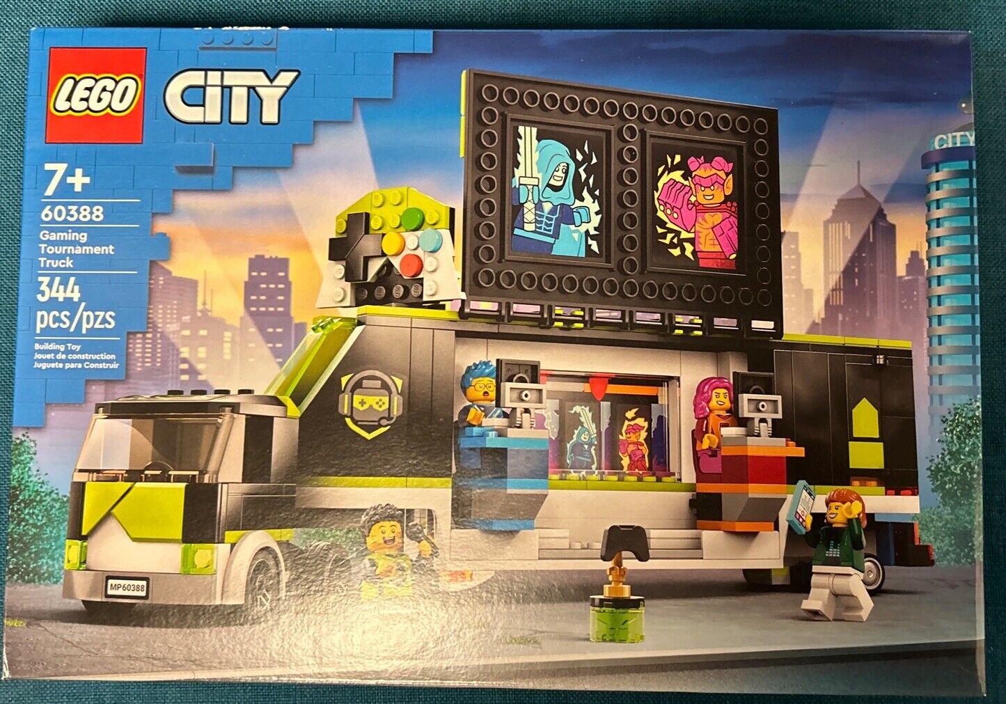 Lego City Gaming Tournament Truck 60388 7+ Sealed New