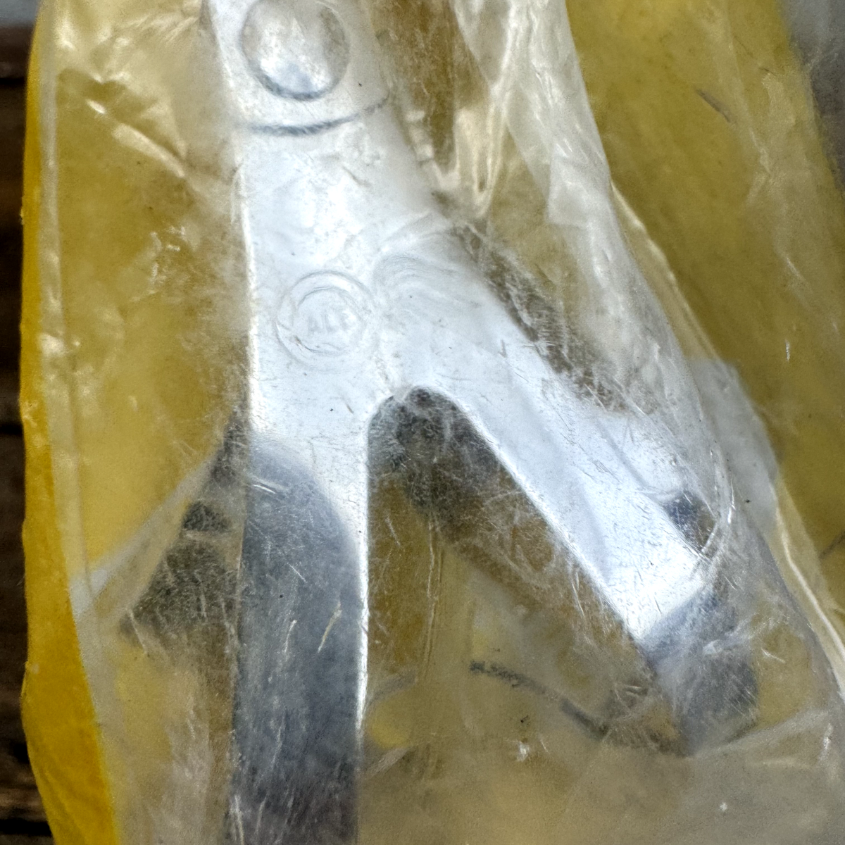 Cale-pieds Vélo Vintage ALE – Or Moyen – Anodisé Italie – NOS – Pour Pédales Campagnolo