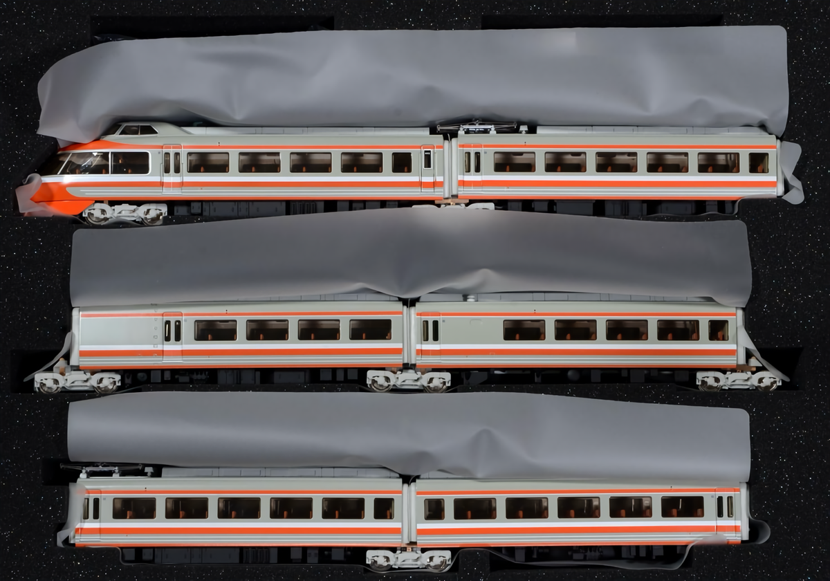 HO Tenshodo Odakyu 7000 Series Luxury Super Express/LSE EMU 11-Car
