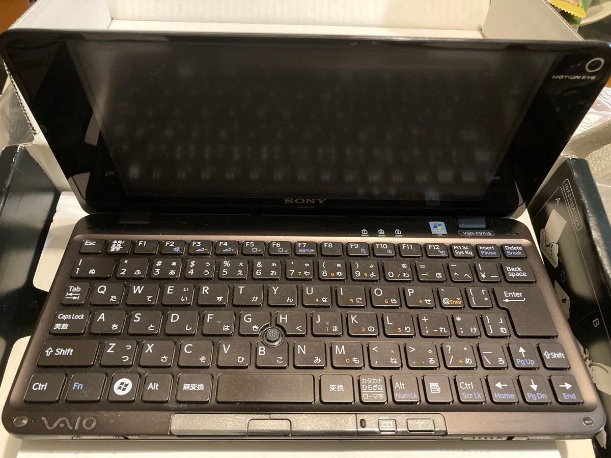 SONY VAIO Type-P Black UMPC VGN-P91HS 8” Atom Z550 RAM 2GB SSD