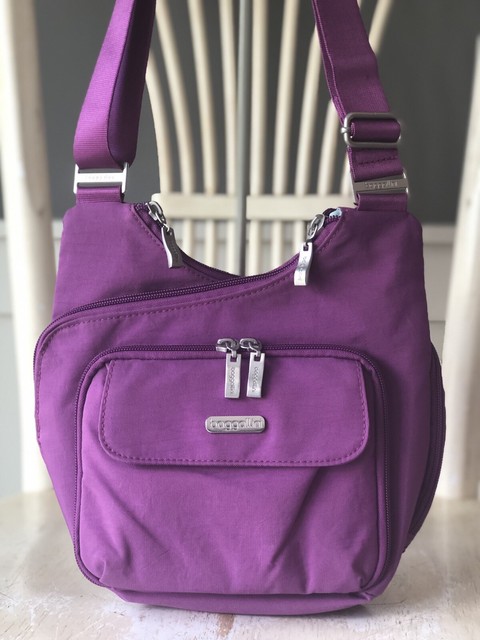 baggallini criss cross travel crossbody bag