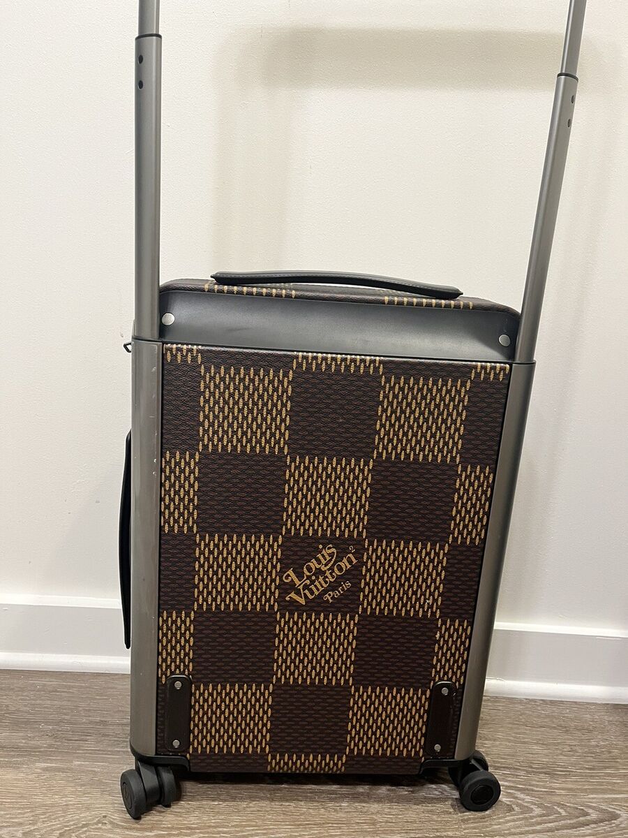 Louis Vuitton X Nigo Horizon Damier Ebene Giant 55 Brown | eBay Louis Vuitton X Nigo Horizon Damier Ebene Giant 55 Brown | eBay