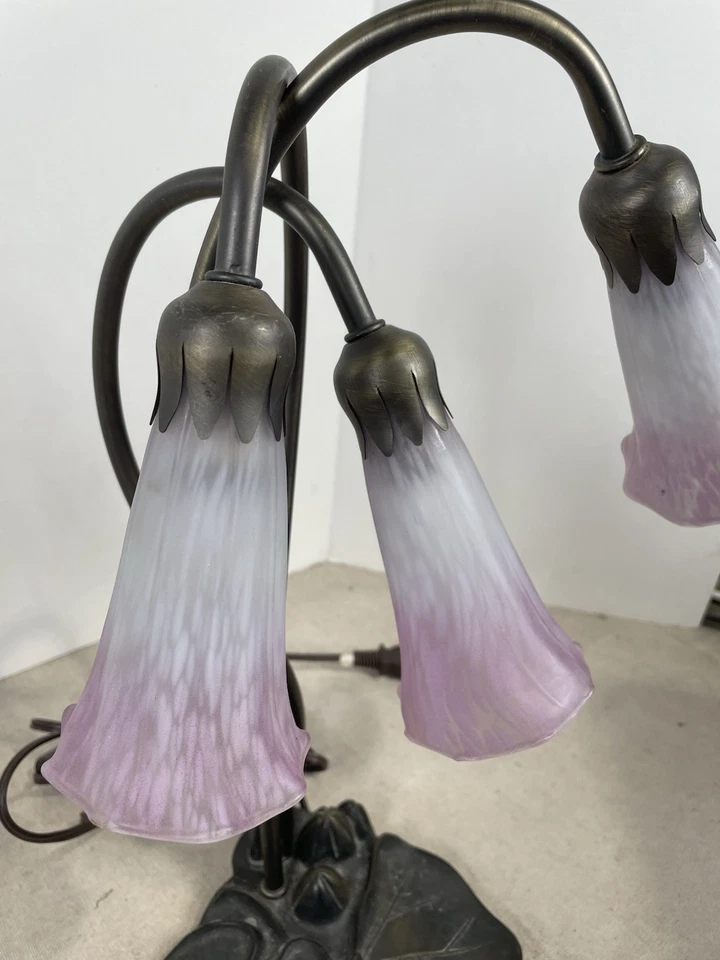 Lámpara de tres luces Lily Pond Acento alto tono bronce base con cable tamaño 16" Foto 3 de 4