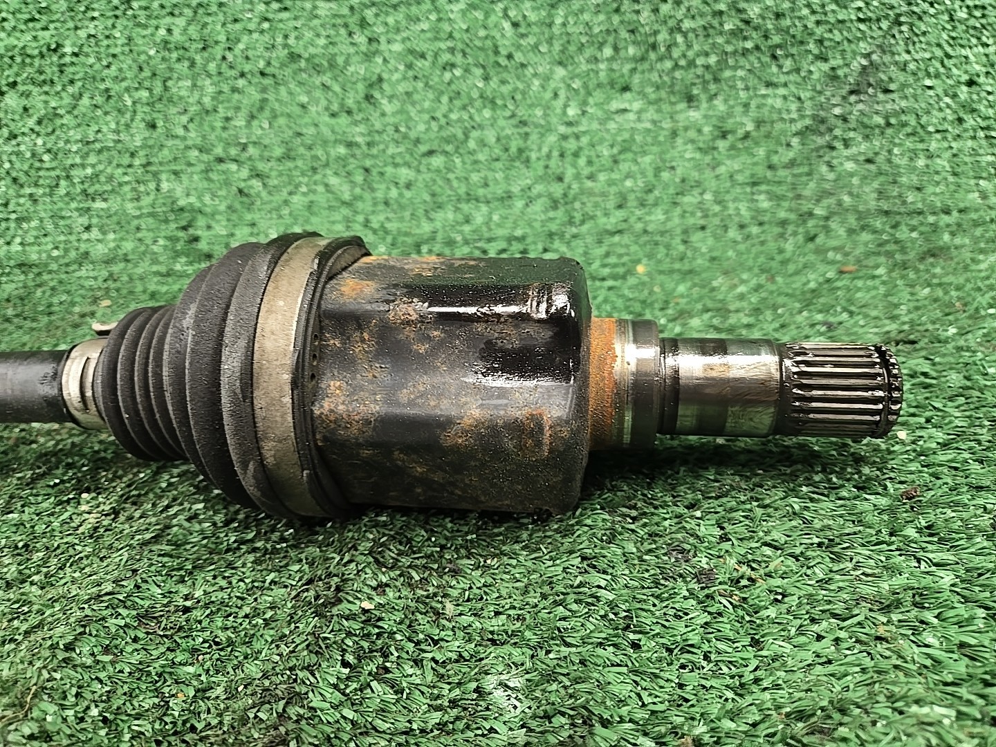2014-2017 Maserati Ghibli Right Passenger Front Axle Shaft 3.0 Liter