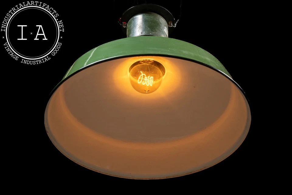 Vintage Westinghouse Industrial Enamel Light in Green - Image 3 of 4