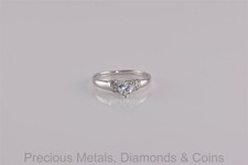 Sterling Silver Heart Solitaire Accented Band Ring 925 Sz: 6.5