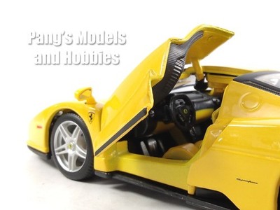 2002 Ferrari Enzo Type F140 1/24 Scale Diecast Model - Bburago