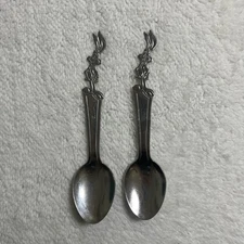 2 Vintage Nestle Quik Bunny Rabbit Stainless Steel Spoon 7.5" Quick NesQuik 