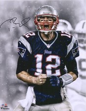 Tom Brady Football Cards, Rookie Card Checklist and Memorabilia Guide 79
