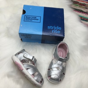 stride rite outlet closing