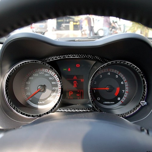 Tablero de instrumentos de fibra de carbono para Mitsubishi Lancer / EVO X 08-15 - Imagen 2 de 11