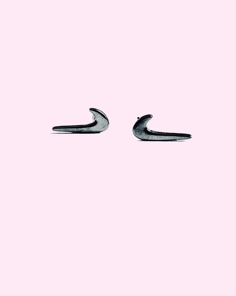 NIKE SWOOSH Stud Earrings - Silver / Grey / Gold - Gift - Earrings - Image 3 of 4