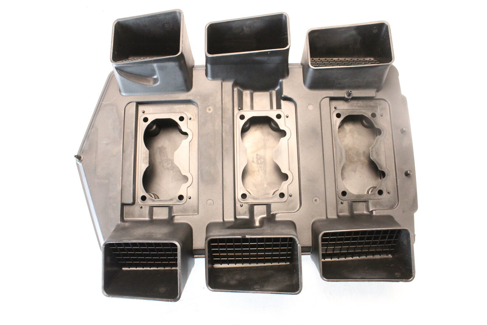 89 Yamaha Excel 225 HP 2.6l Intake Silencer Breather Baffle 6k7 