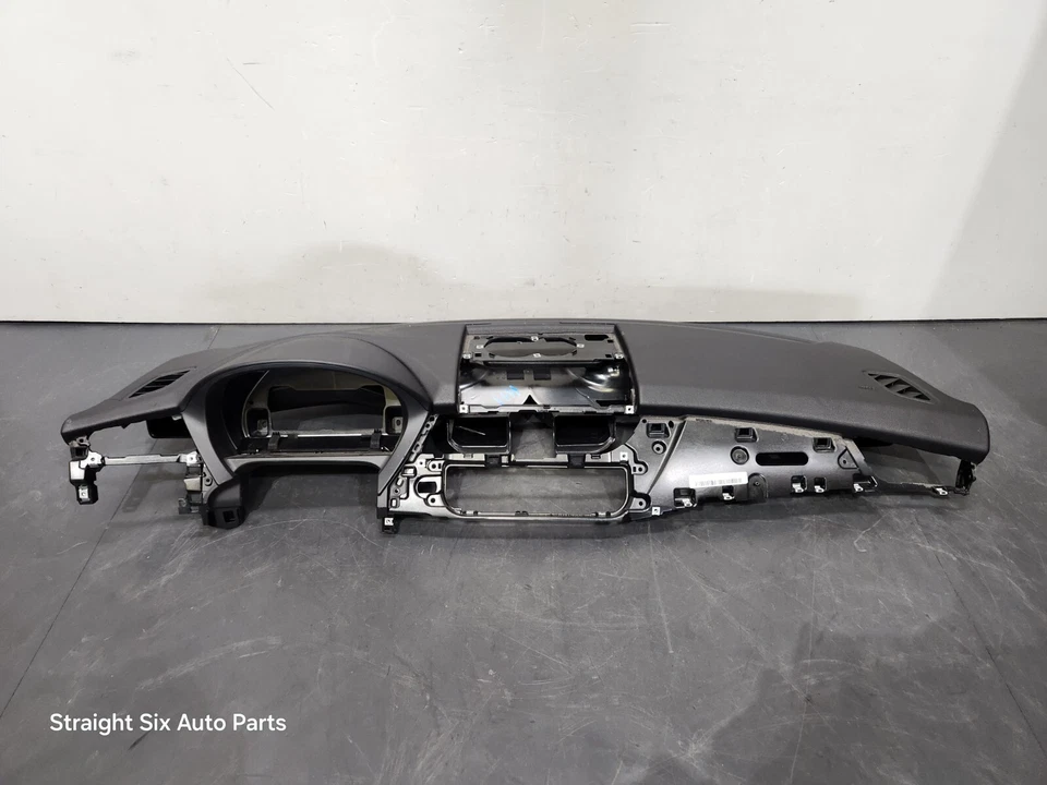 ✅09-16 OEM BMW E89 Z4 tablero de instrumentos tablero de instrumentos cubierta Sensatec panel de ajuste NEGRO *NOTA Foto 4 de 4
