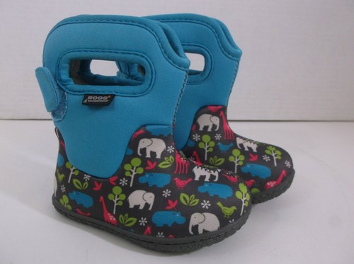 teal bogs