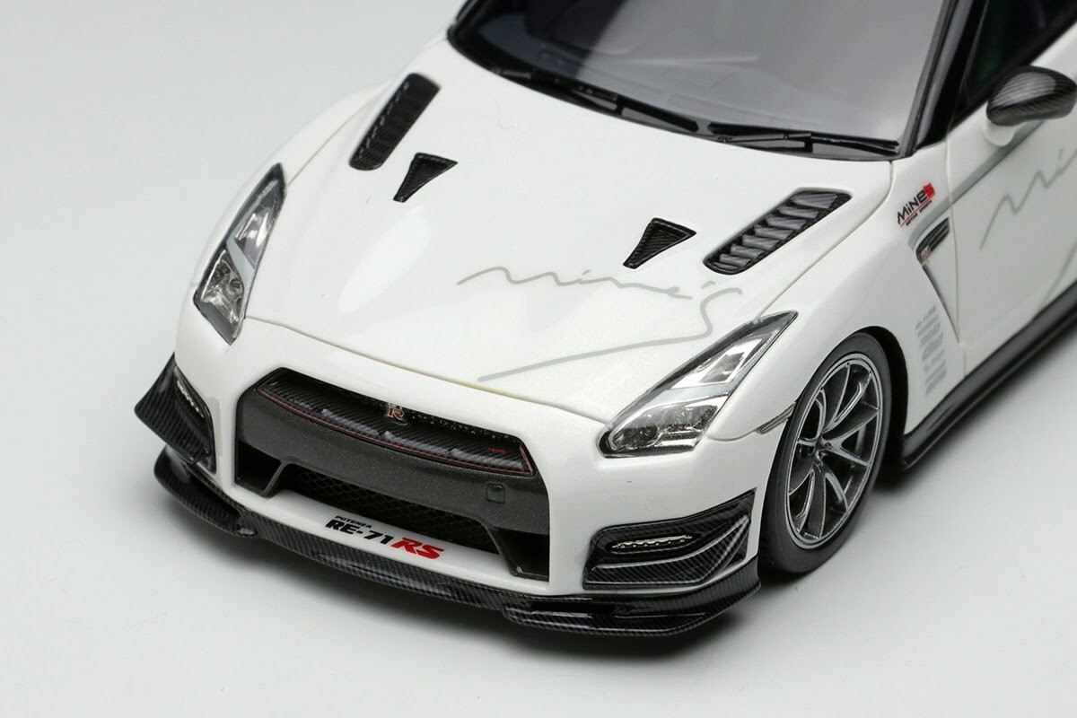 【新品】IVY Nissan GT-R ミニカー 1/18 ホワイト Ivy Nissan Gt-R Minicar 1/18 White | eBay