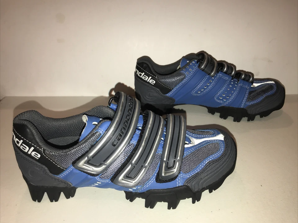 Zapatos de ciclismo Cannondale azules y grises con correa H&L para mujer EE. UU. 5,5, UK 3, Eur 36 Foto 2 de 4