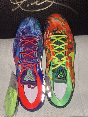 * NEW* Nike Size 15, Kobe VIII Protro Multicolor Sneakers  w/Matching Socks, Box