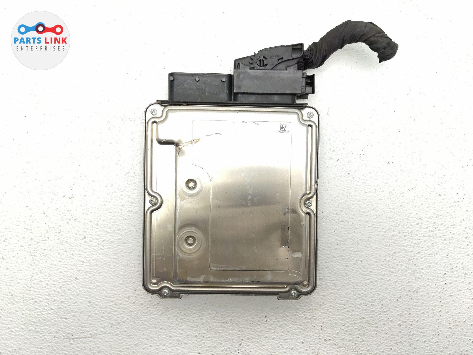 2017-20 MASERATI LEVANTE ENGINE CONTROL MODULE ECM ECU HARNESS 670031346 M161
