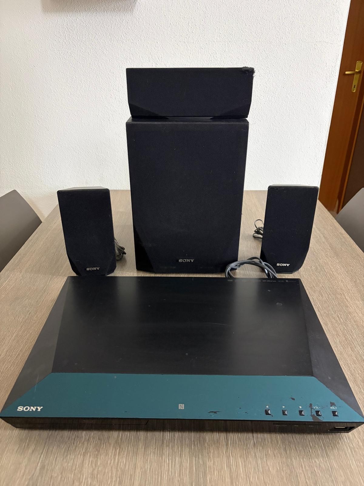 lettore dvd Sony blue ray home theatre system
