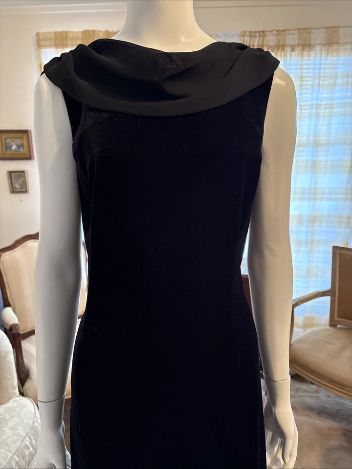 Gorgeous ROBBIE BEE Vintage Black Velvet Formal Evening Gown Dress Size 12 - Image 2 of 4