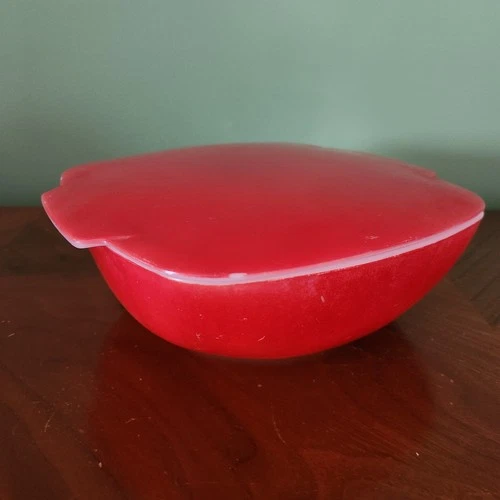 VTG Red PYREX 515B Hostess Casserole Ovenware Dish 1.5 Quart + Lid 515C 7.5x7.5
