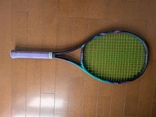 YONEX V Core 100 G2