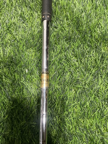 Allied V1 verchromter Golf Putter Rechtshänder 35" (Griff ist schlecht) UPC139 - Bild 7 von 9